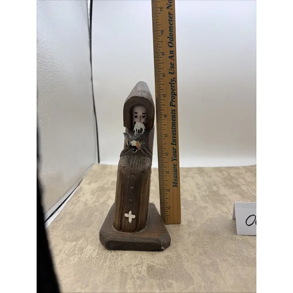 Vintage Hand Carved Wood Monk Friar Reading Book Figure Religious Folk Art 8”